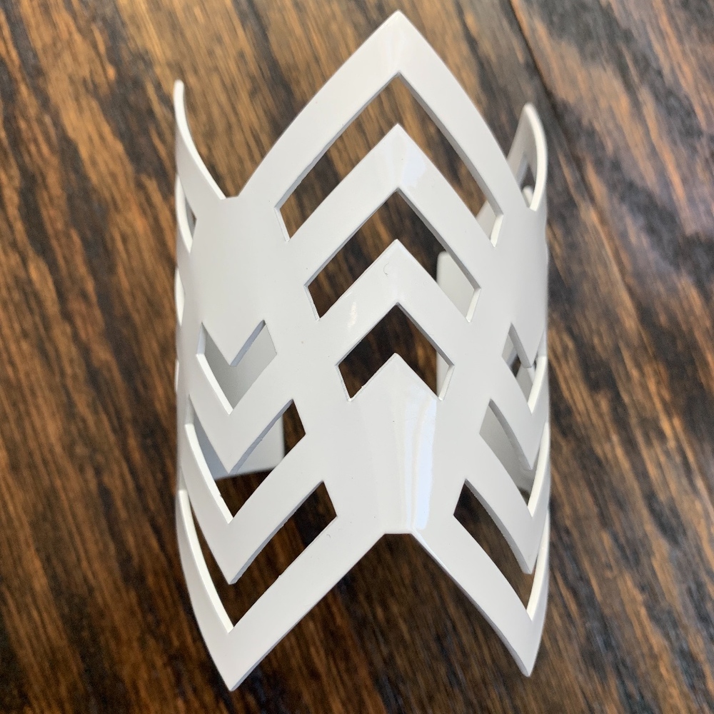 🆕 Powder Coated Cuff - Picture 5 of 14